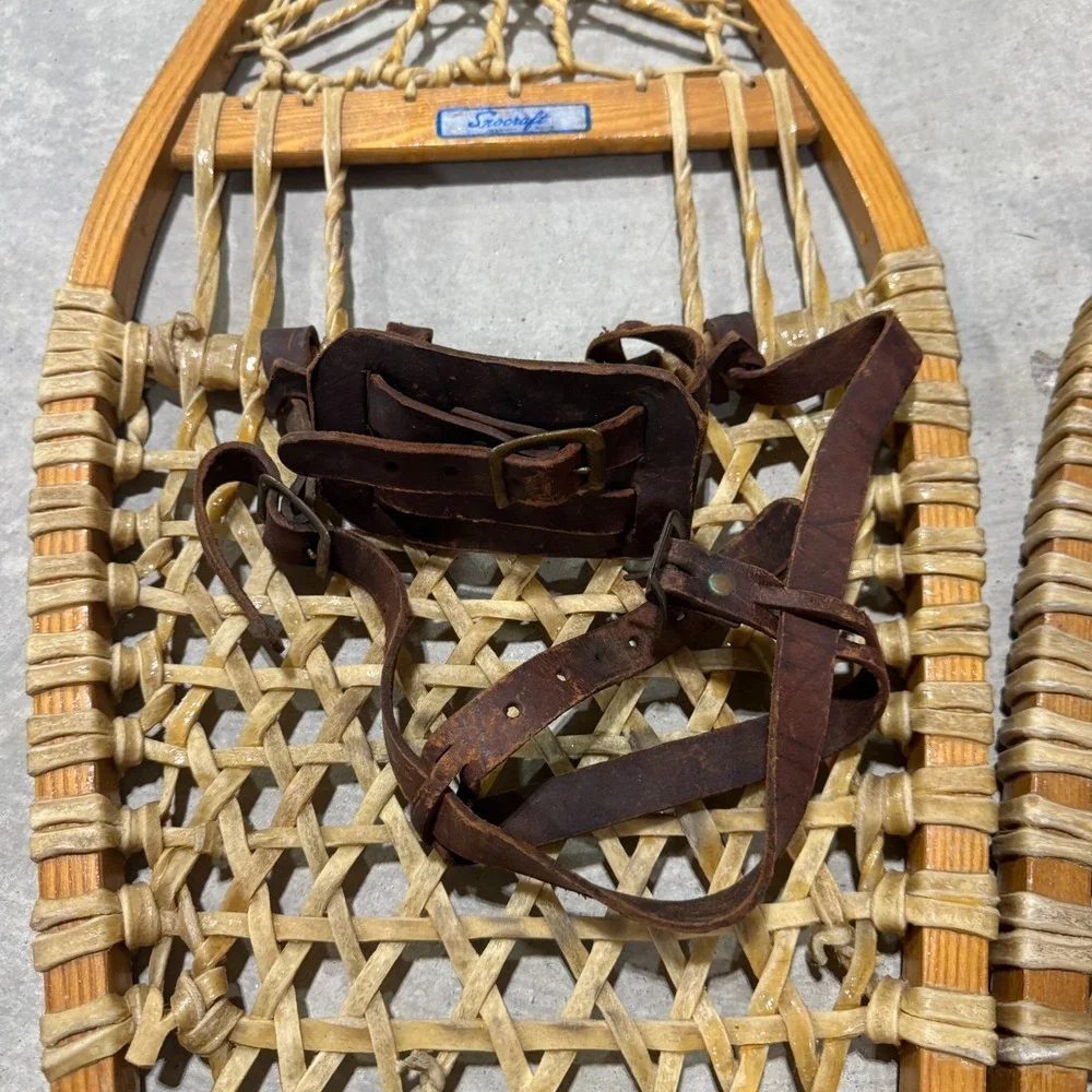 Vintage Pair Snowshoes By Snocraft Norway Maine USA 13x33 Leather w/ Bindings‎